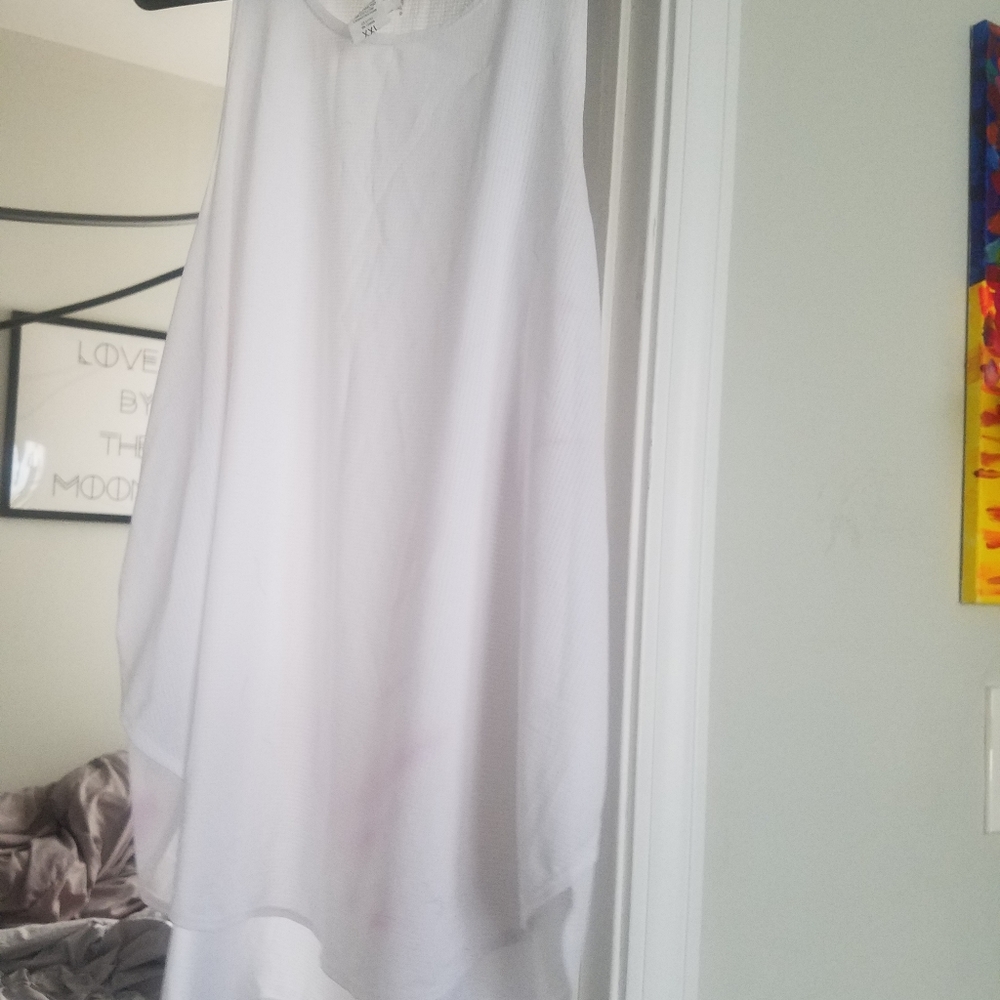 Fabletics white tank